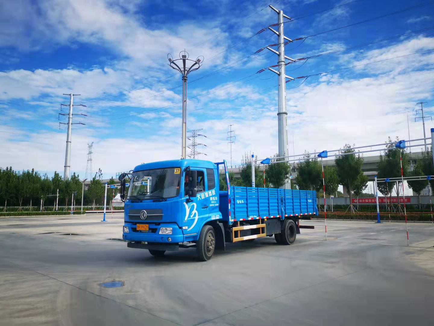 【濟寧大運河駕校】學大車需要具備哪些條件？(圖4)