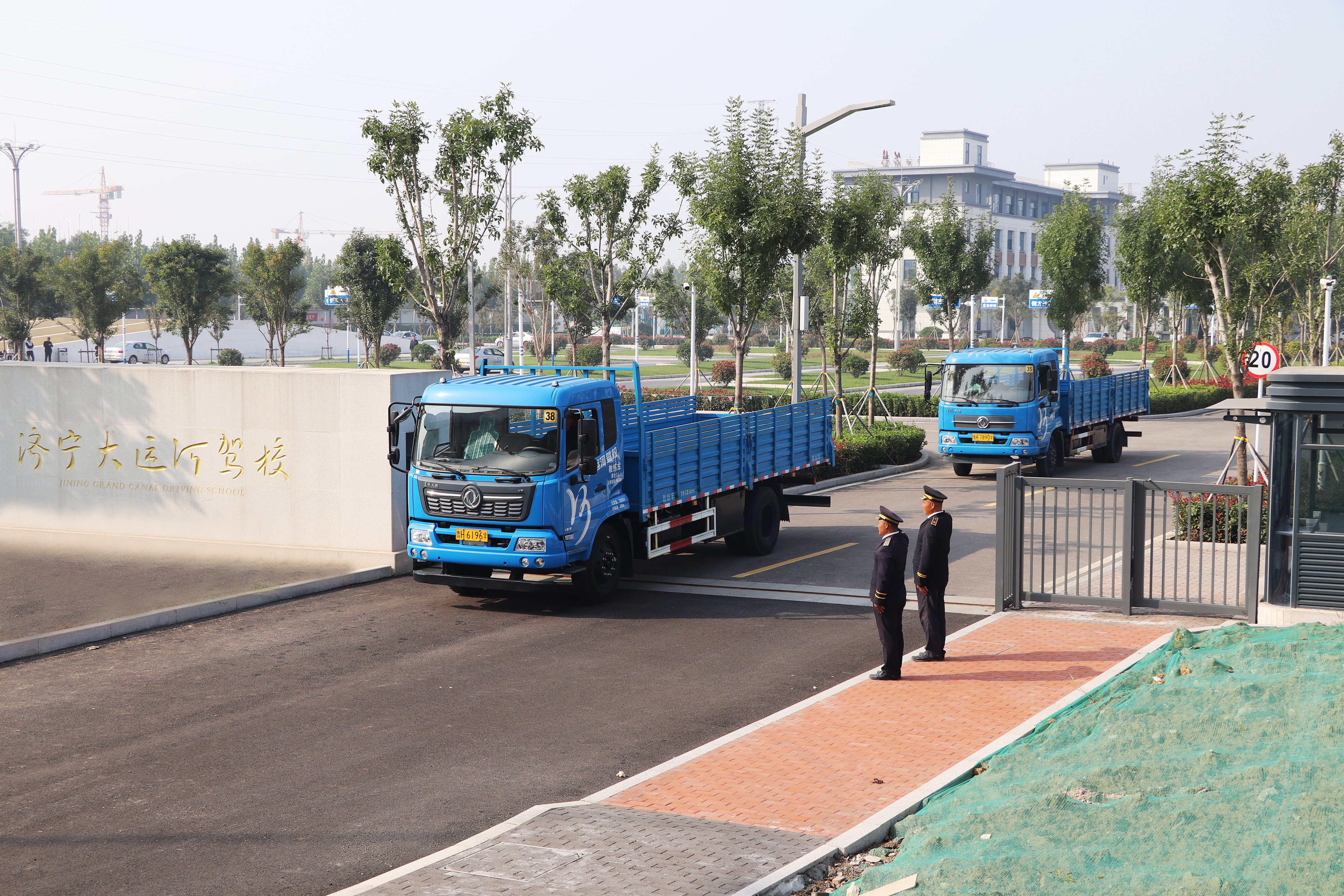 【濟(jì)寧大運(yùn)河駕校】“雙十一”學(xué)車鉅惠，大車直降千元！(圖2)
