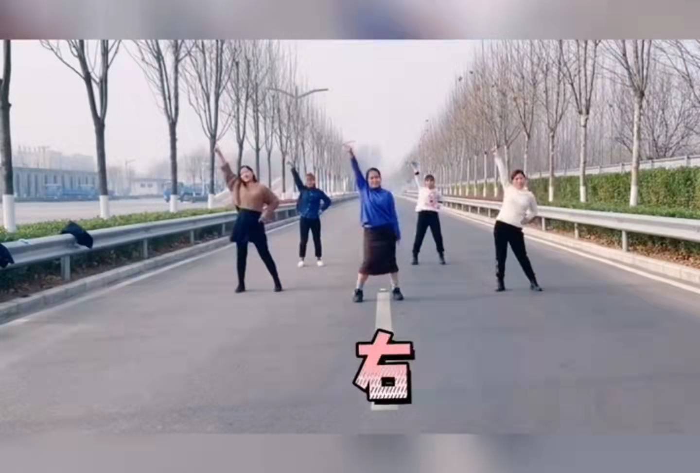 【濟(jì)寧大運(yùn)河駕?！筷P(guān)注我校官方抖音號(hào)，觀看更多精彩視頻！(圖4)