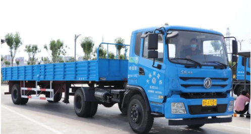 【濟(jì)寧大運(yùn)河駕?！俊胺殴芊毙屡e措：小型汽車駕駛證申請年齡上限不再限制！(圖4)