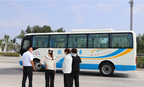 【濟(jì)寧大運(yùn)河駕?！俊胺殴芊毙屡e措：小型汽車駕駛證申請年齡上限不再限制！(圖5)