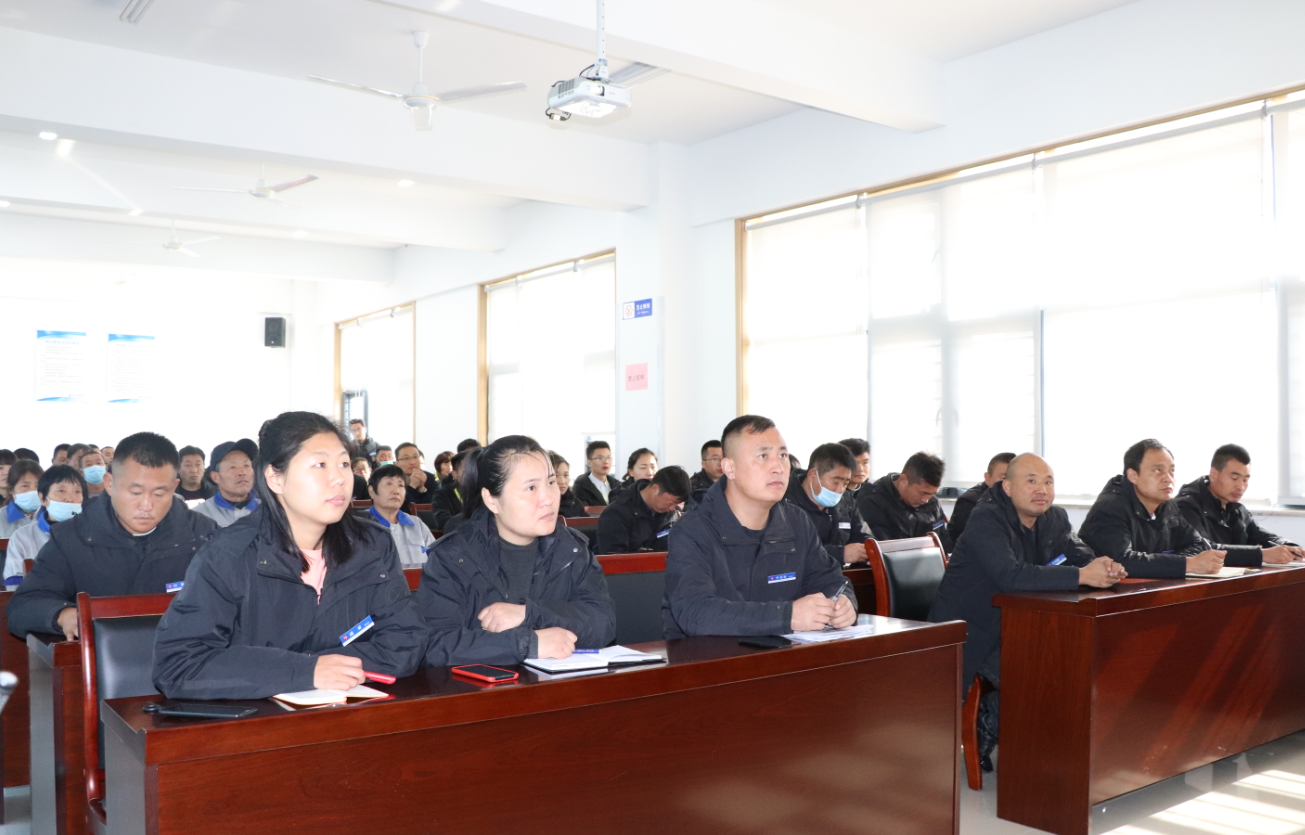 冬季消防實(shí)戰(zhàn)演習(xí)在行動(dòng)(圖1)