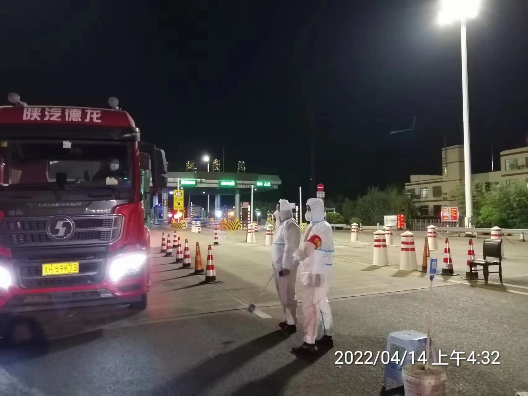 同心抗疫丨沖在最前線！大運河駕校防疫志愿者在行動！(圖7)