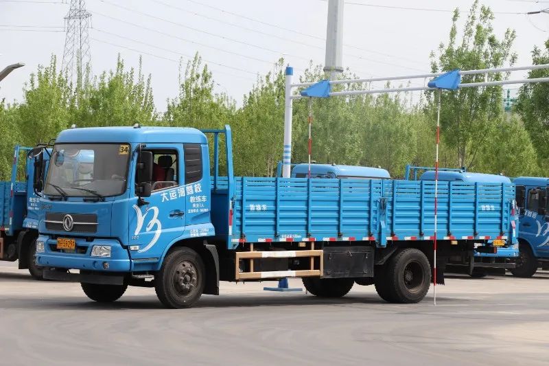 【濟(jì)寧大運(yùn)河駕?！繉W(xué)大車的好時(shí)機(jī)！就現(xiàn)在，拿證快！(圖2)