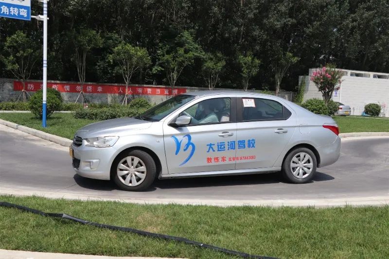 【濟寧大運河駕?！渴钇趯W(xué)車夏令營，帶你體驗不一樣的暑“駕”~(圖2)