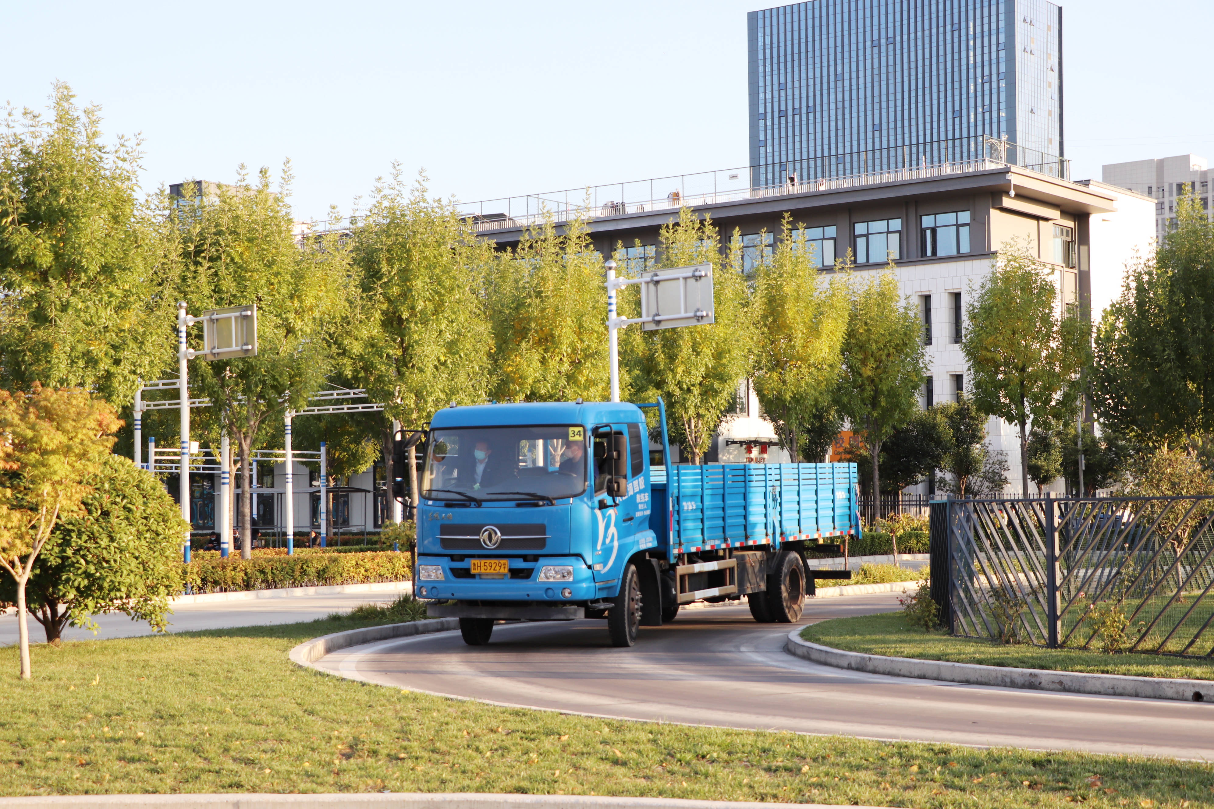 【濟(jì)寧大運(yùn)河駕校】秋季學(xué)車好時(shí)節(jié)，一起享受學(xué)車之旅~(圖4)