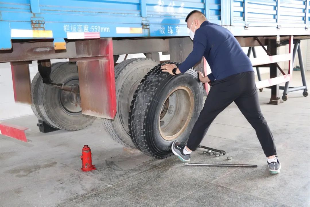 【濟(jì)寧大運(yùn)河駕?！緾2駕駛證也可辦理出租車、網(wǎng)約車上崗證啦！(圖4)