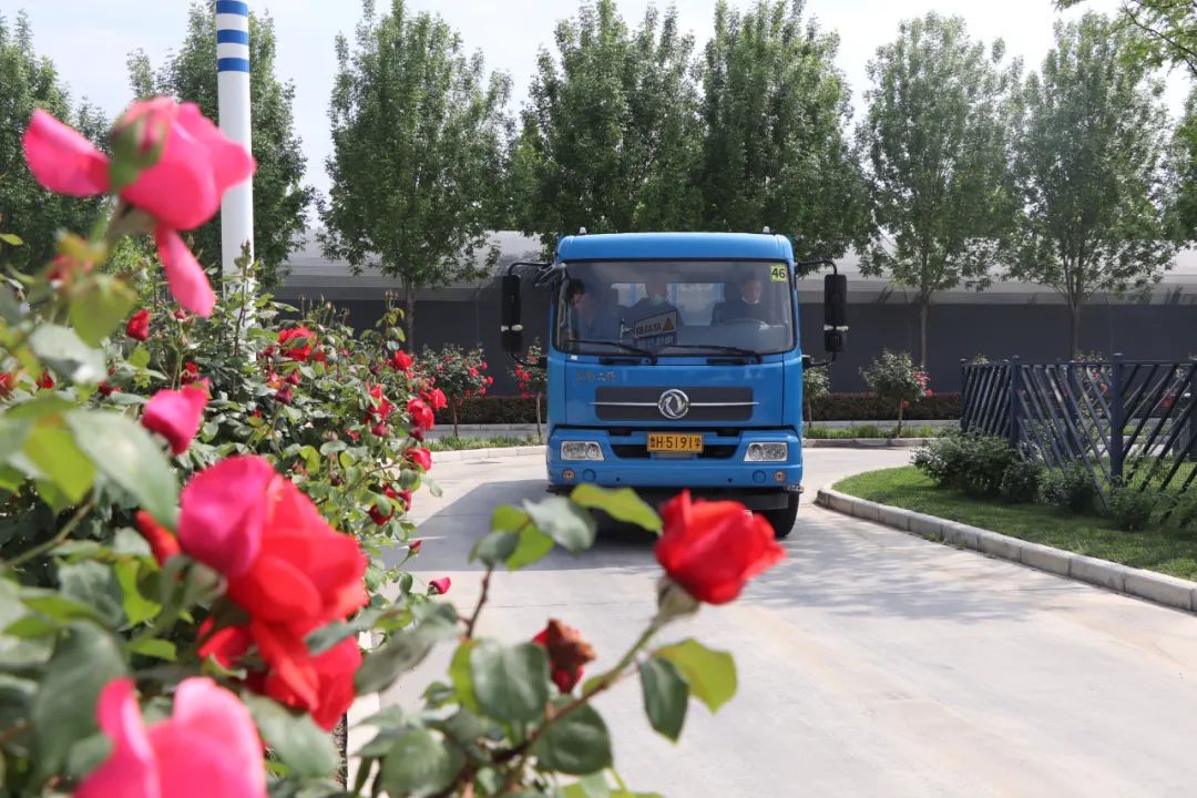 【濟(jì)寧大運(yùn)河駕?！苛⑾呢募疽潦迹瑵M懷期待(圖4)