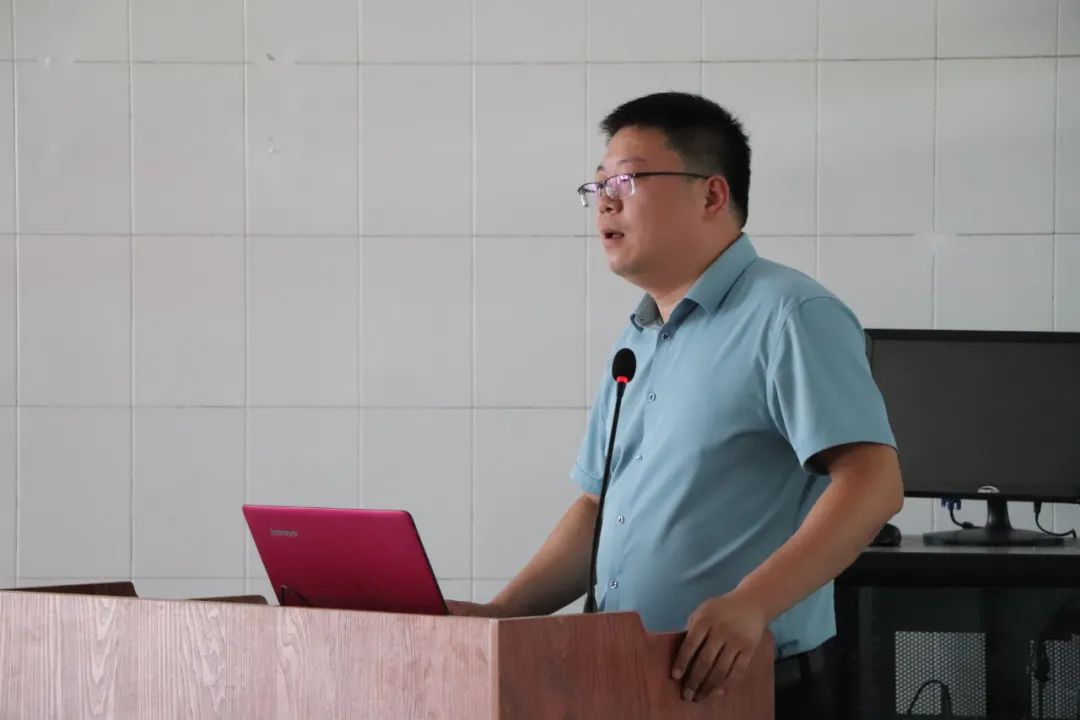 【濟(jì)寧大運(yùn)河駕?！恐暨h(yuǎn)航丨高考志愿填報公益講座順利開展！(圖7)