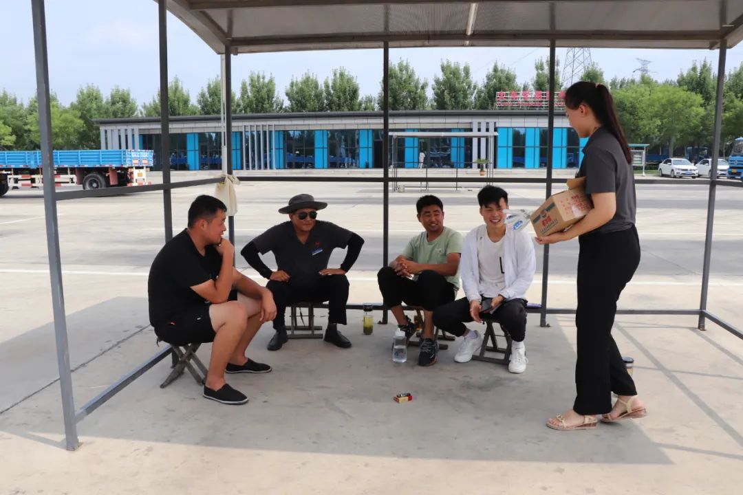 【濟(jì)寧大運(yùn)河駕?！垦籽紫娜账颓鍥?，用心服務(wù)沁人心！(圖8)