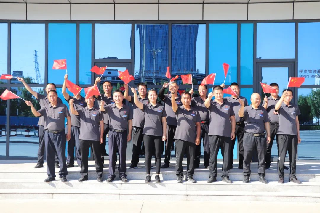 【濟(jì)寧大運(yùn)河駕?！恐星镉鰢?guó)慶，家國(guó)共歡慶！(圖3)