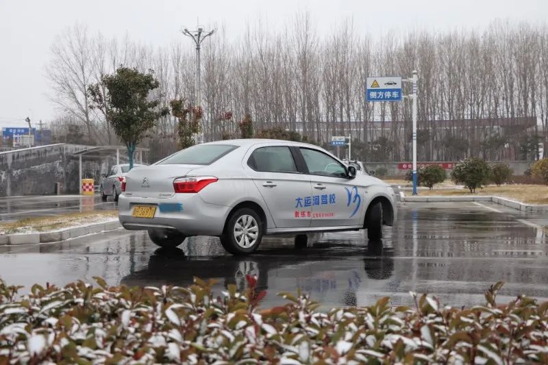 【濟(jì)寧大運(yùn)河駕?！啃⊙┮阎粒雽W(xué)車的你不要再等啦！(圖1)