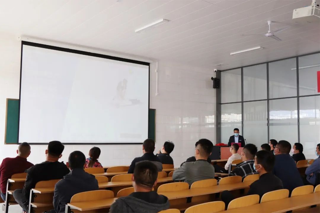 【濟寧大運河駕校】出租車、網(wǎng)約車客運上崗證報名進行中...(圖1)