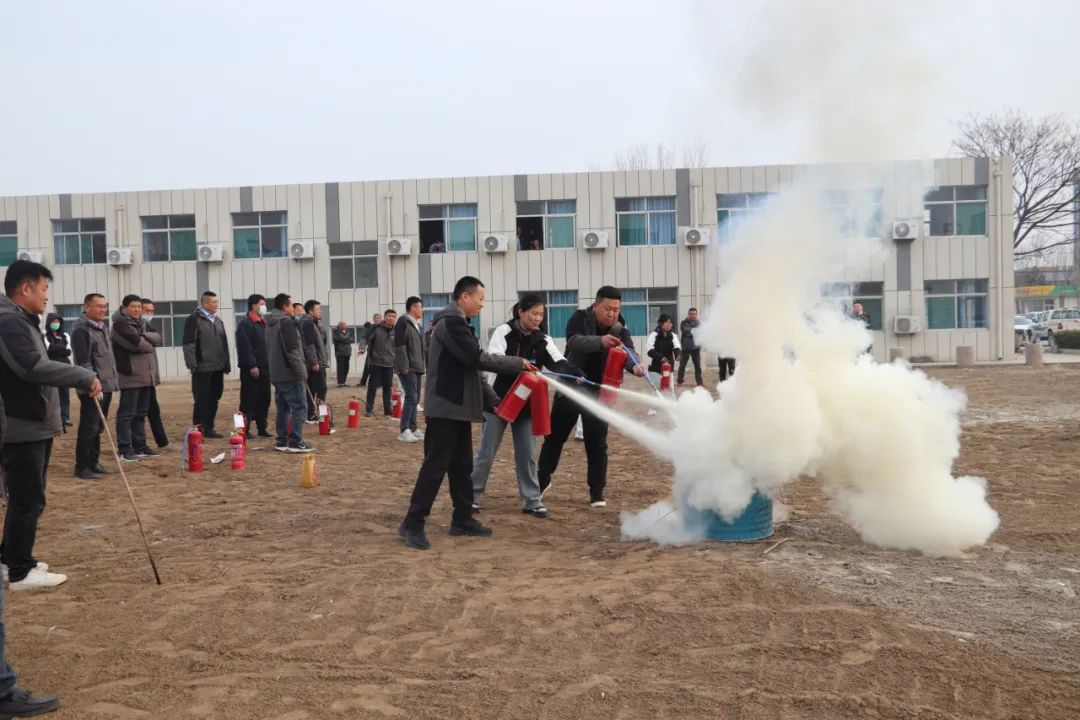 【濟(jì)寧大運(yùn)河駕校】2024春季消防安全演練活動順利開展！(圖2)