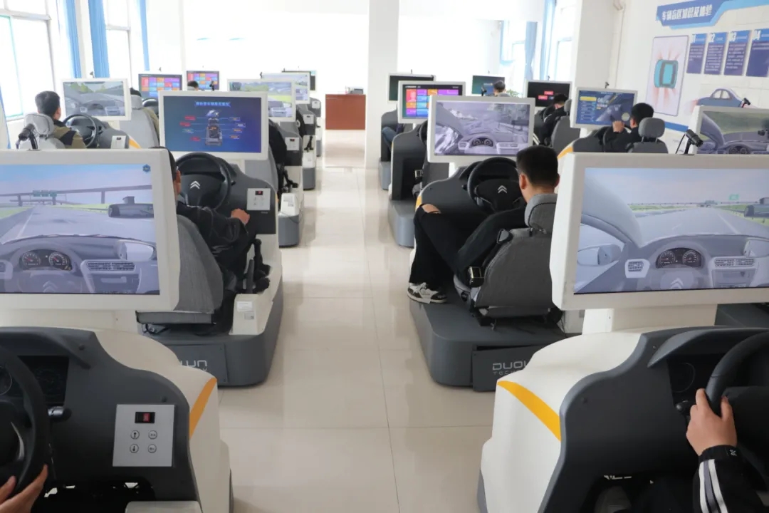 【濟(jì)寧大運(yùn)河駕?！繗g迎2024第一期退役軍人參加技能培訓(xùn)！(圖5)