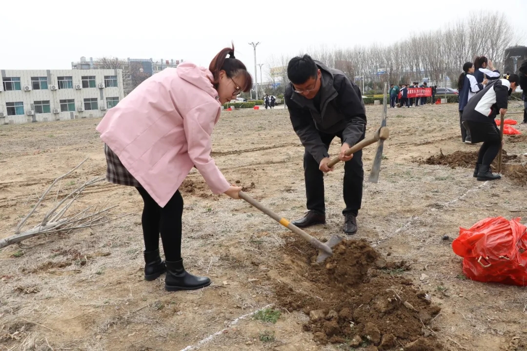 駕校春日行動(dòng)：“植”此青綠，共筑綠意之路(圖4)