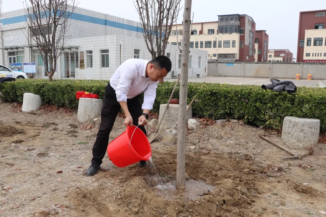 駕校春日行動(dòng)：“植”此青綠，共筑綠意之路(圖8)