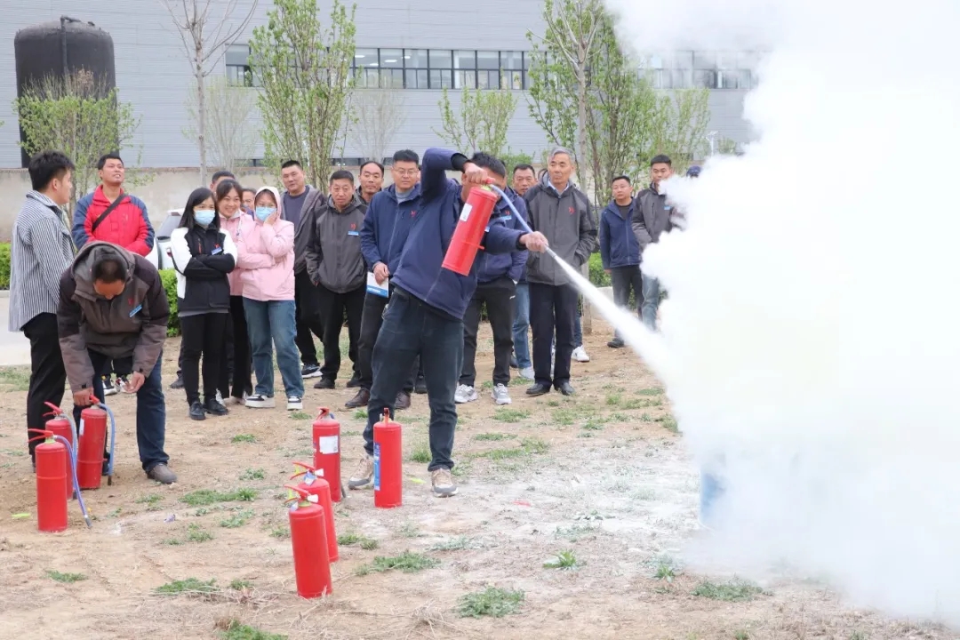 防范于未“燃”丨春季消防安全培訓(xùn)演練正當(dāng)時(shí)(圖8)