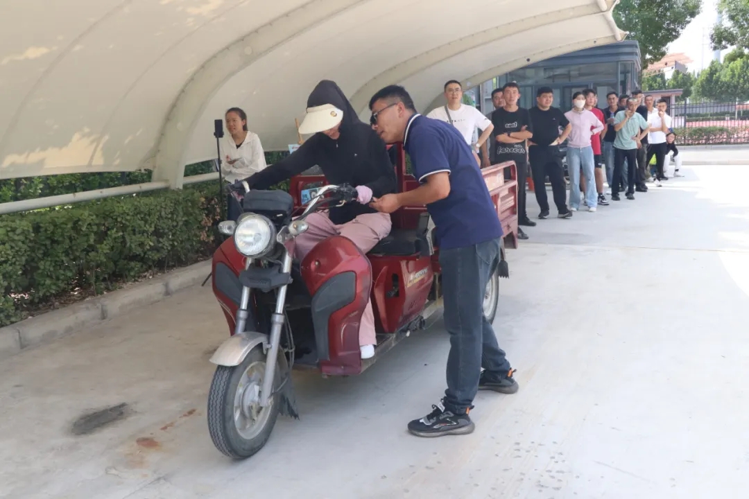 五·一鉅惠學(xué)車活動(dòng)提前開(kāi)啟，報(bào)名立享好禮！(圖4)