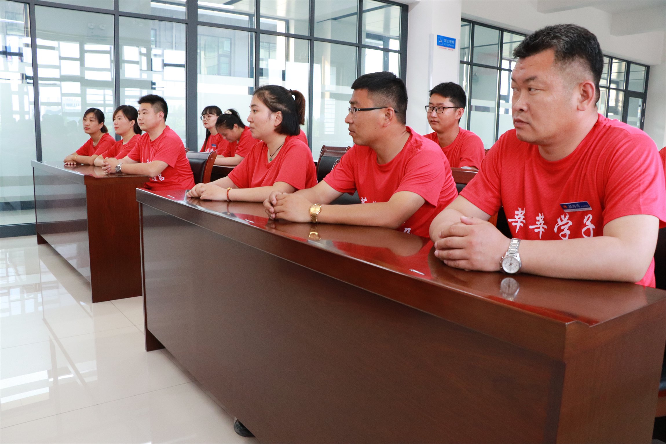 【濟(jì)寧大運(yùn)河駕?！繍?ài)心送考，為莘莘學(xué)子保駕護(hù)航！(圖5)