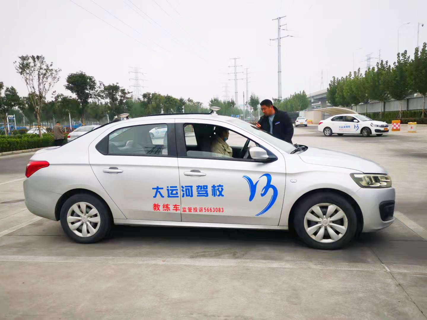 【濟(jì)寧大運(yùn)河駕?！靠颇咳荚囍羞@個(gè)動(dòng)作忘做，扣100分！(圖5)