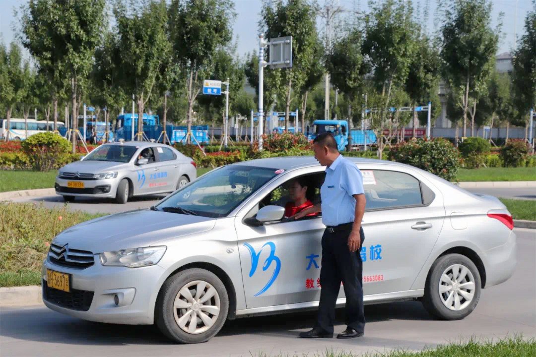 【濟(jì)寧大運(yùn)河駕校】你想要的人類(lèi)高質(zhì)量教練，都在這里啦！(圖5)