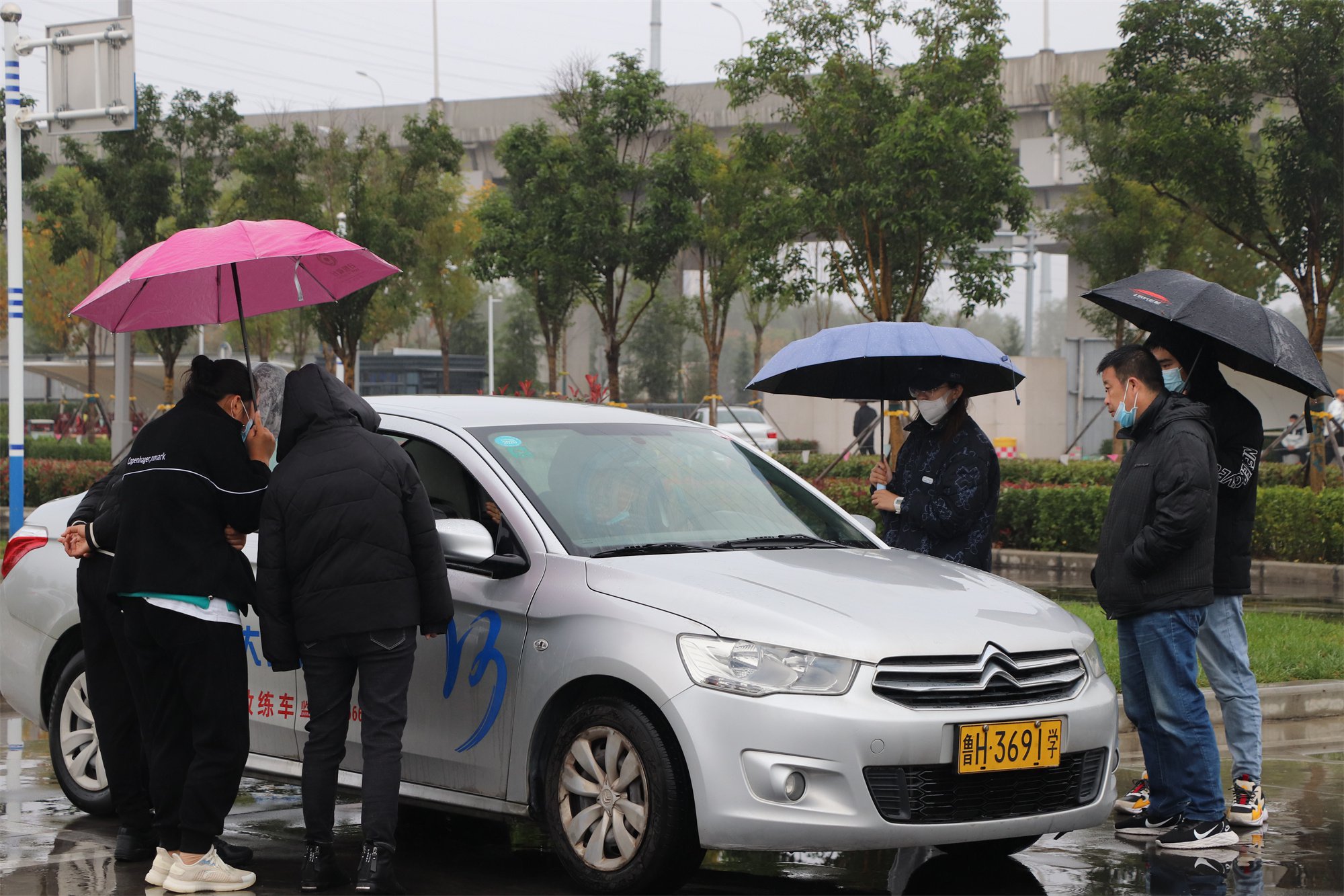 【濟(jì)寧大運河駕?！侩p十一鉅惠活動進(jìn)行中，教練喊你來學(xué)車！(圖2)